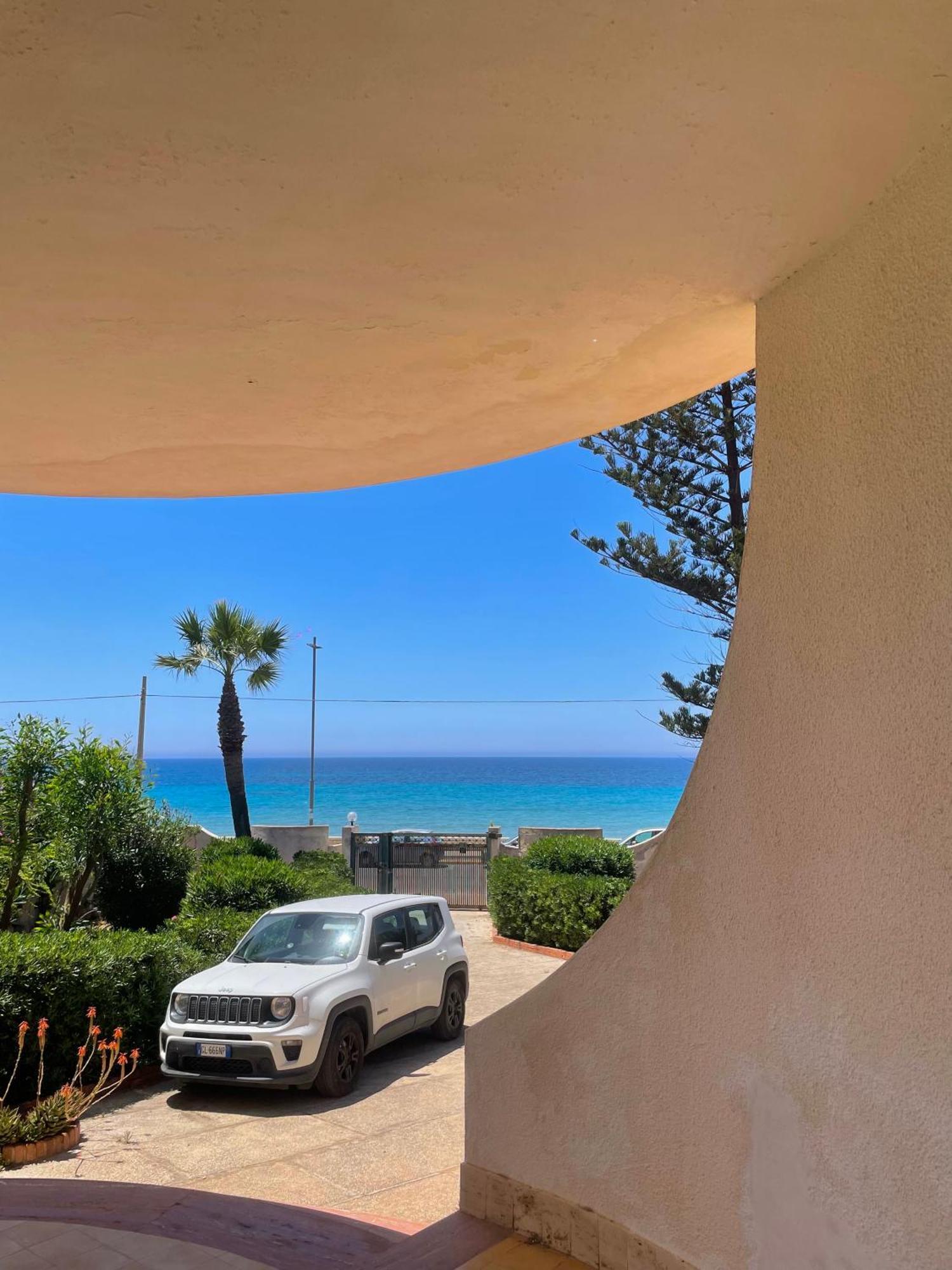 {Beach-House } Villa Mare Fuori Mazara del Vallo Eksteriør billede